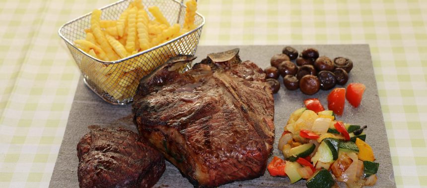 1Kg T-Bone Steak