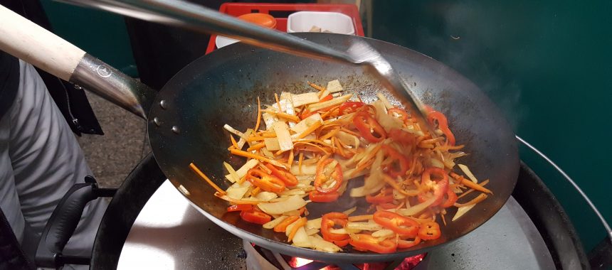 Thai Gemüse Wok mit Huhn