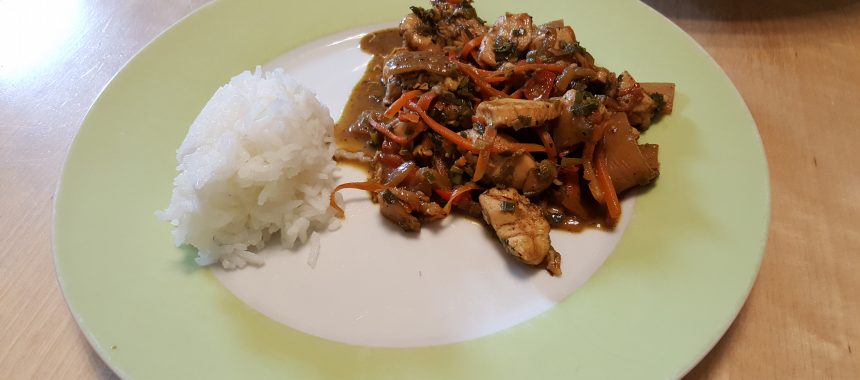 Thai Gemüse Wok mit Huhn