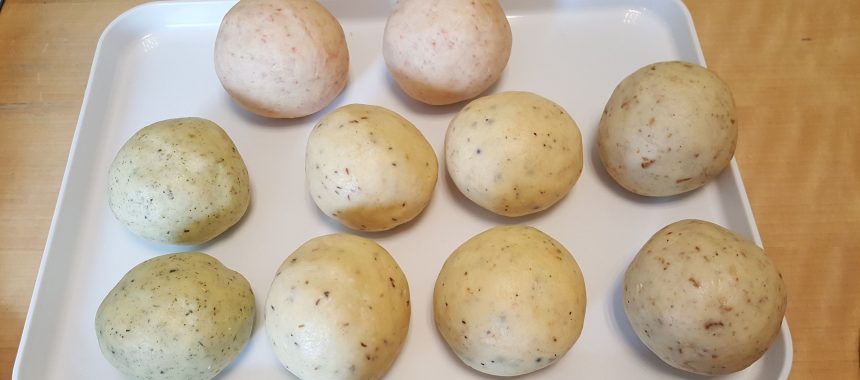 Gouda-Kugeln-Kunterbunt